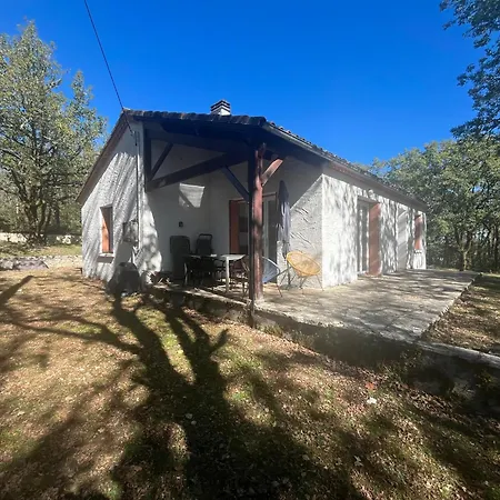 Сasa de vacaciones La Maison Dans Les Bois *