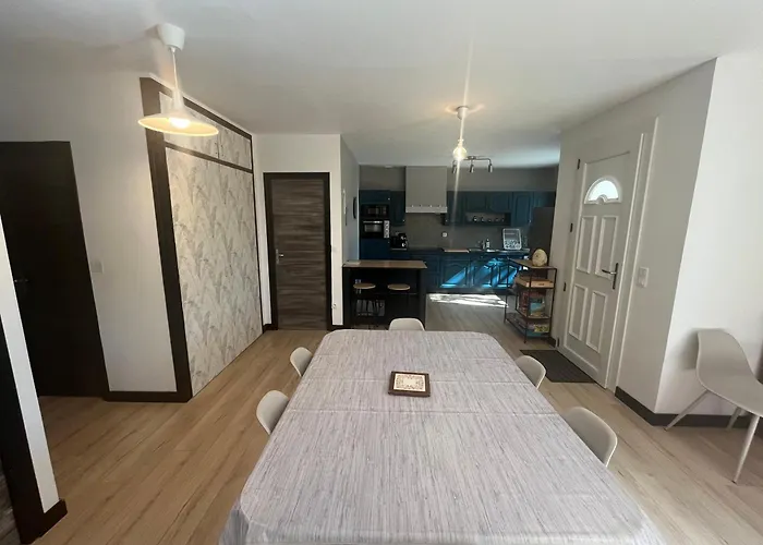 La Maison Dans Les Bois