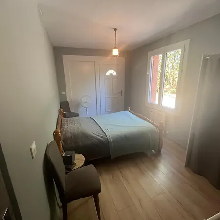 La Maison Dans Les Bois Tatil Evi *