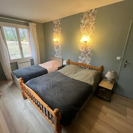 La Maison Dans Les Bois *