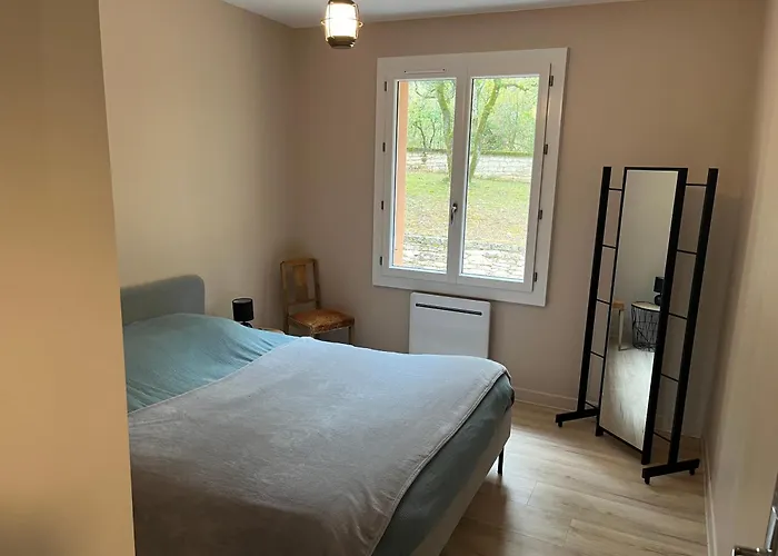 La Maison Dans Les Bois *